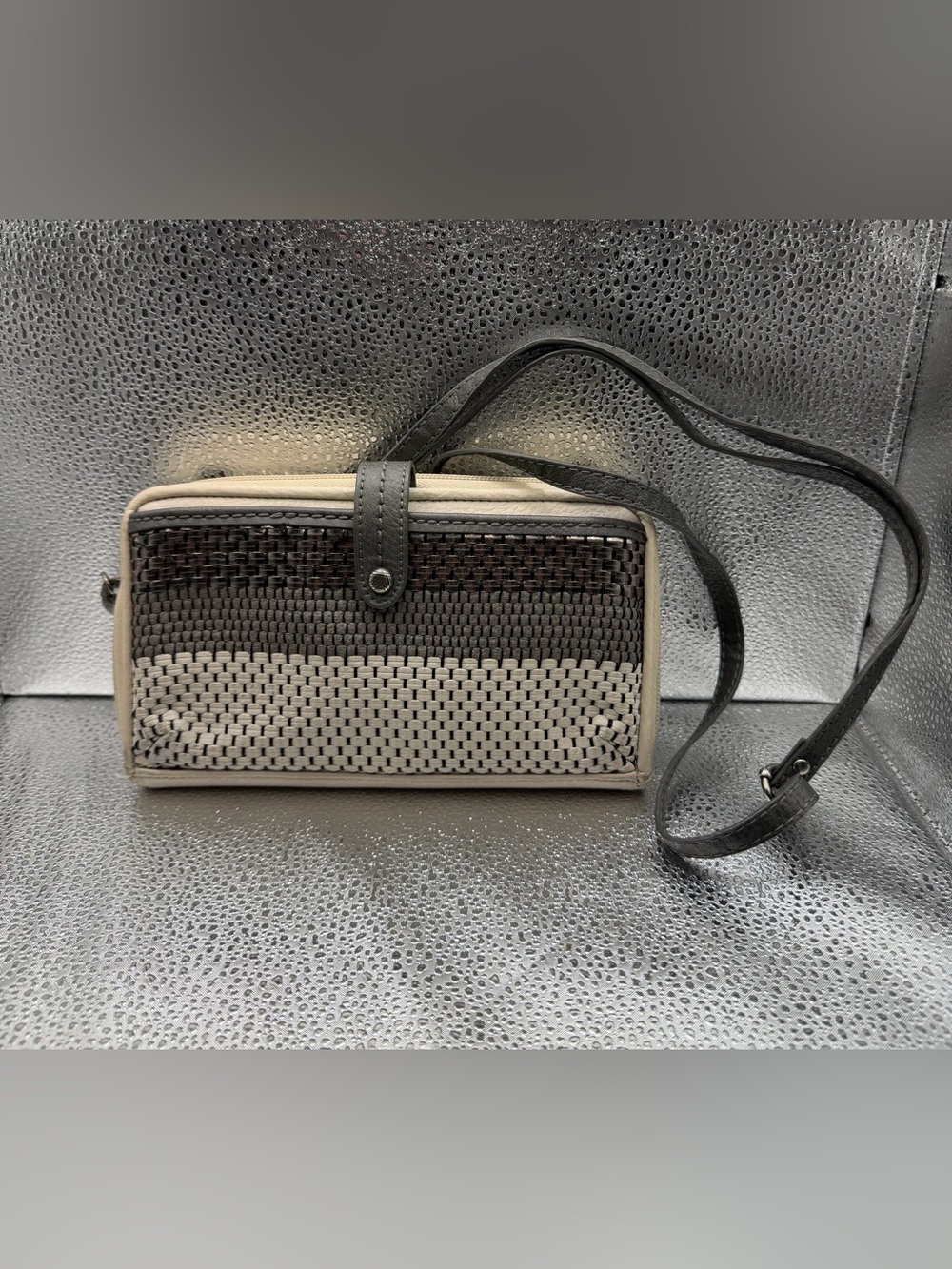 The Sak Iris 3-in-1 Smartphone Crossbody Bag - Woven Multi/Cream